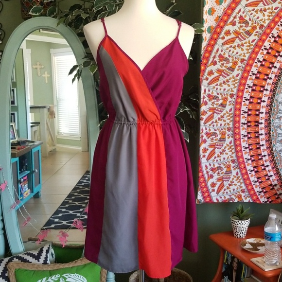 Mossimo Supply Co. Dresses & Skirts - Mossimo color block spaghetti strap dress